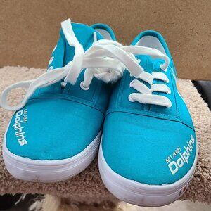 Miami Dolphins Size 10 Shoes